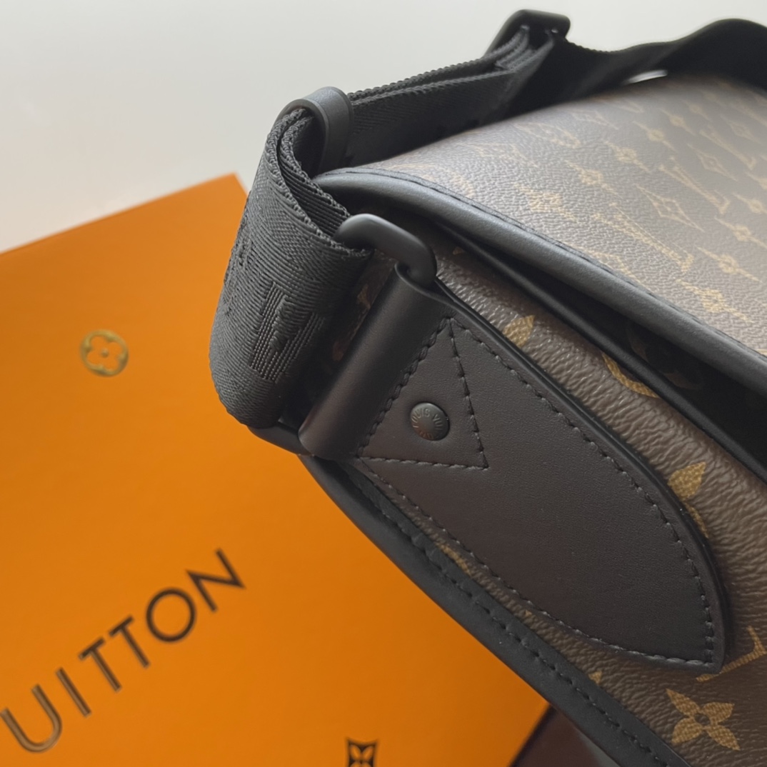 Louis Vuitton Satchel Bags